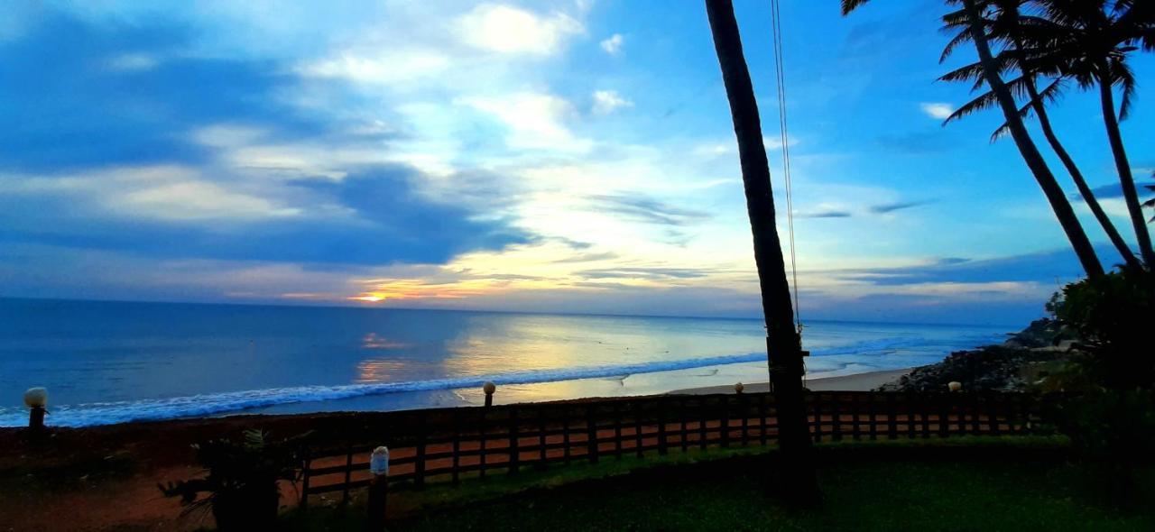 Blue Water Beach Resort Varkala Luaran gambar