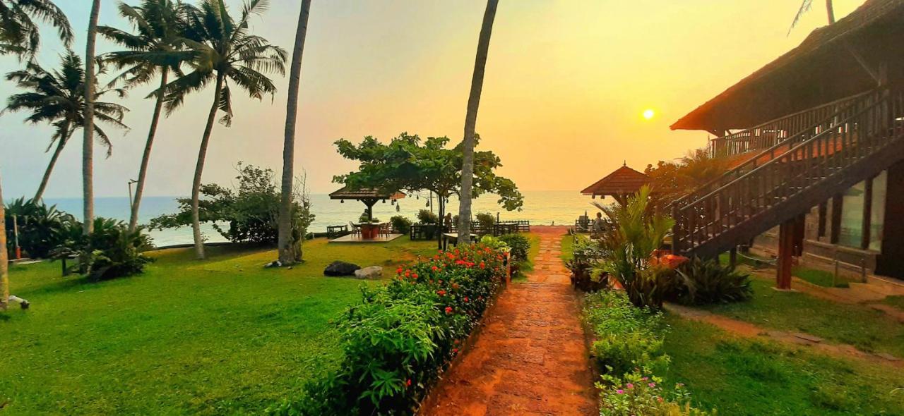 Blue Water Beach Resort Varkala Luaran gambar