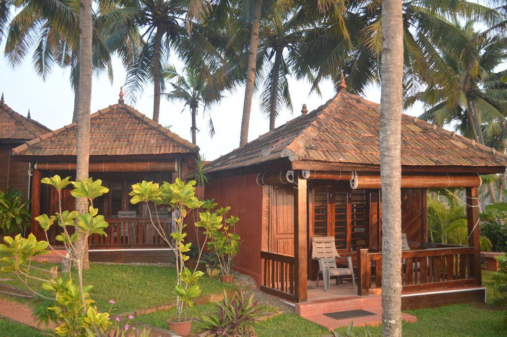 Blue Water Beach Resort Varkala Luaran gambar